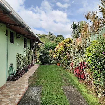 Marita'S Bed And Breakfast Nuevo Arenal Exteriér fotografie
